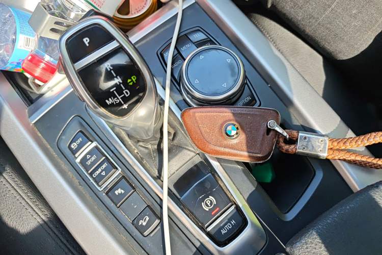 Used BMW X5  Vehicle Key