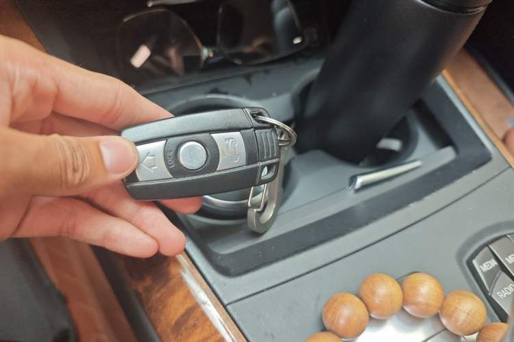 Used BMW X5 2013 xDrive35i Luxury Model Vehicle Key