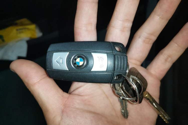Used BMW X5 2013 xDrive35i Luxury Edition Vehicle Key