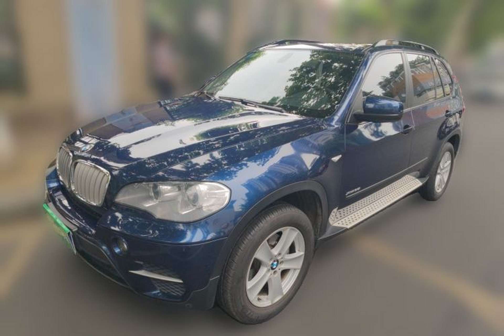 Used BMW X5 2013 xDrive35i Leading Model Front Left 45 Deg
