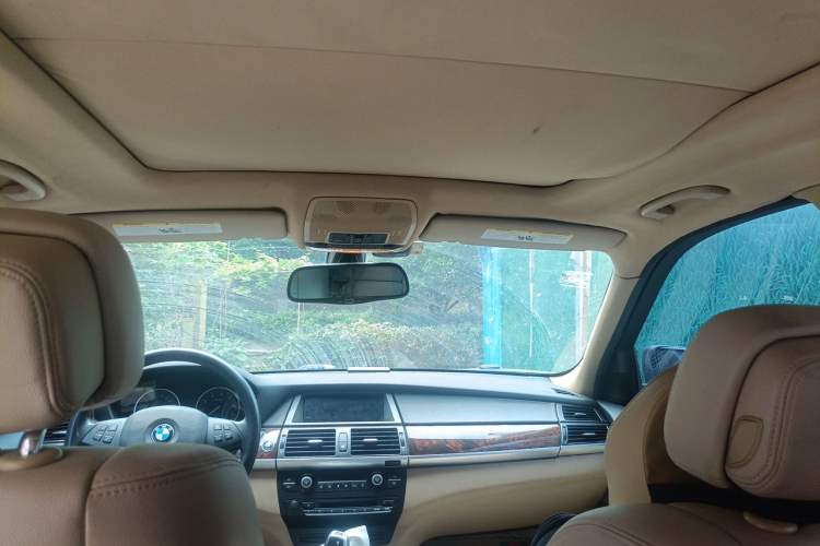 Used BMW X5 2013 xDrive35i Leading Model Headliner