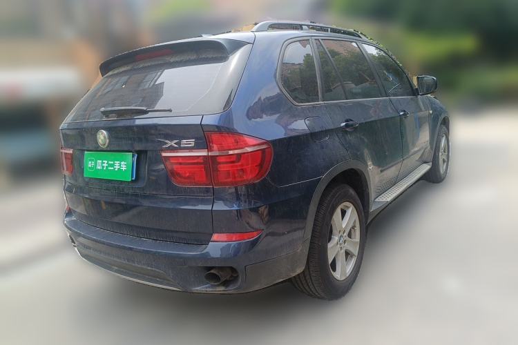 Used BMW X5 2013 xDrive35i Leading Model Rear Right 45 Deg