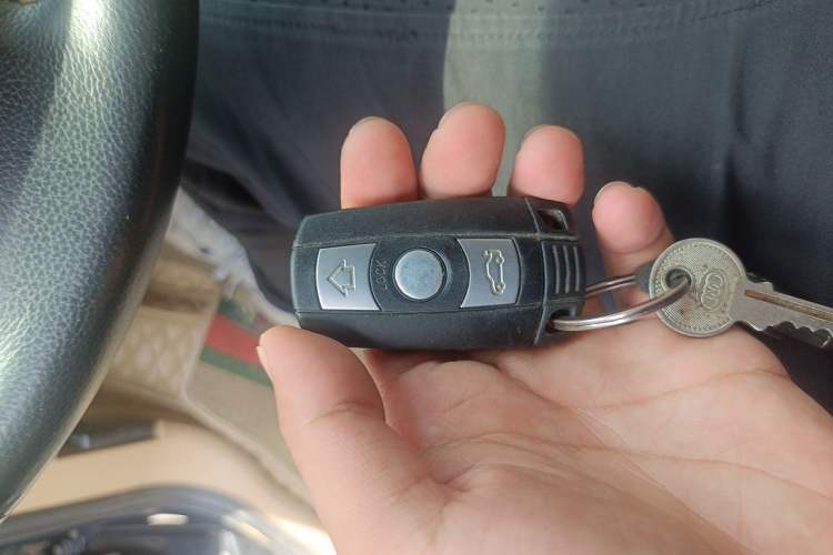 Used BMW X5 2013 xDrive35i Leading Model Vehicle Key
