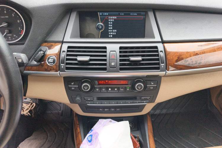 Used BMW X5 2013 xDrive35i Leading Model Audio And AC Panel