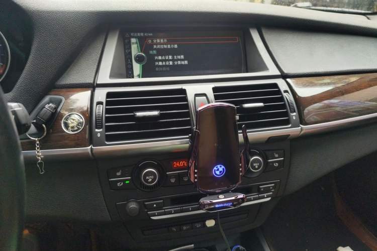 Used BMW X5 2013 xDrive35i Luxury Edition Audio And AC Panel