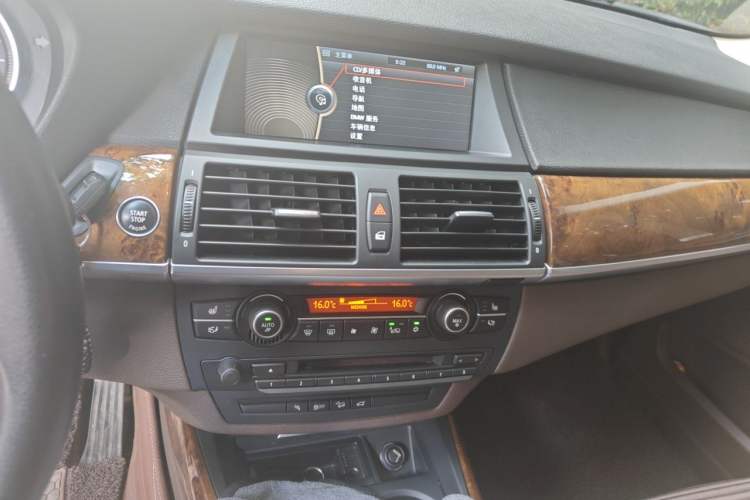 Used BMW X5 2013 xDrive35i Leading Model Audio And AC Panel