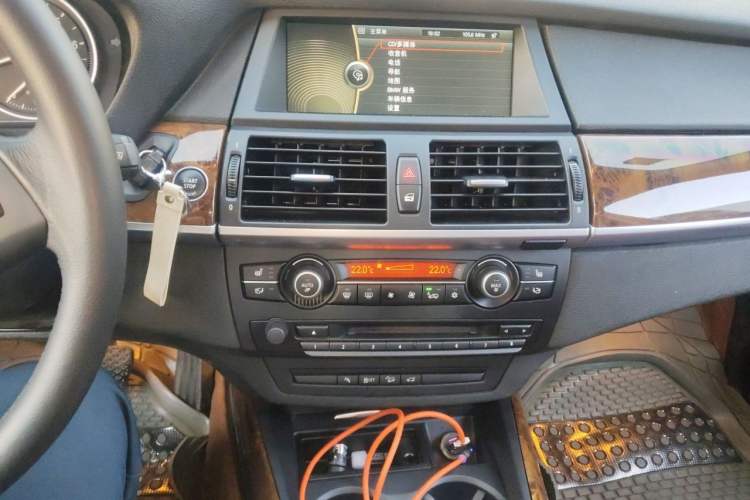 Used BMW X5 2013 xDrive35i U.S. specification Audio And AC Panel
