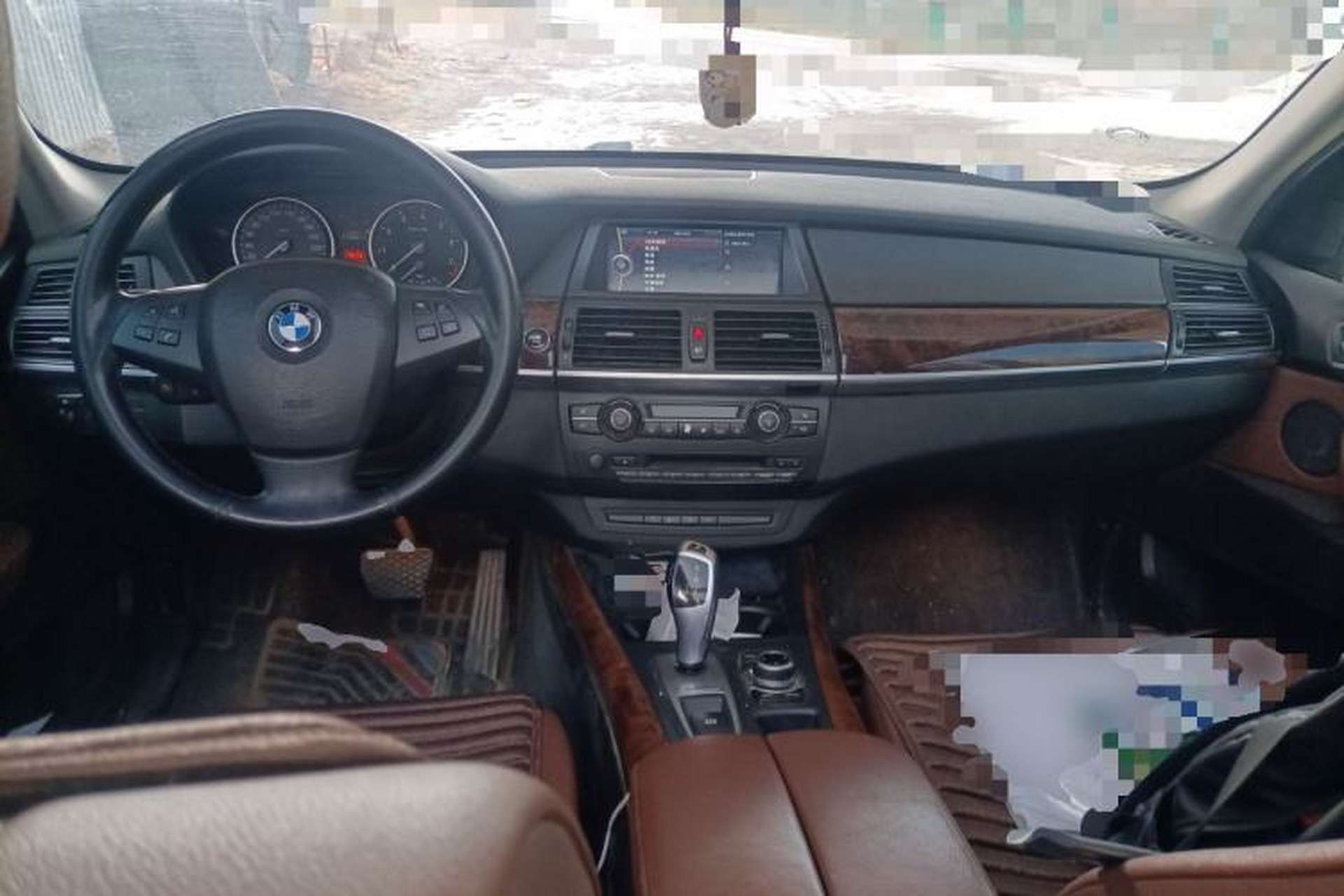 Used BMW X5 2013 xDrive35i Leading Model Center Console