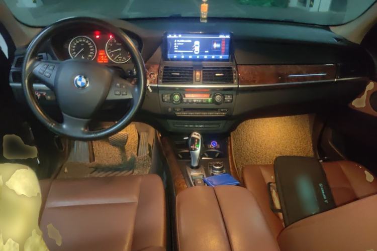Used BMW X5 2013 xDrive35i Leading Model Center Console