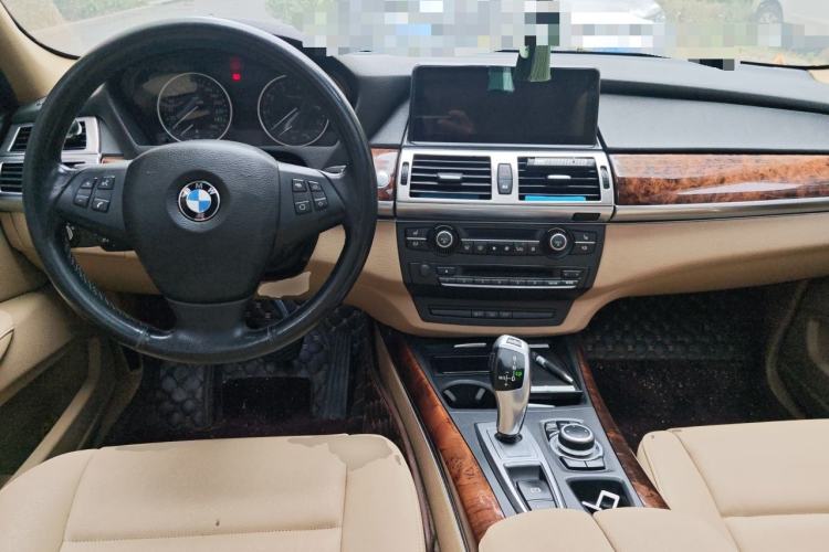 Used BMW X5 2013 xDrive35i U.S. specification Center Console