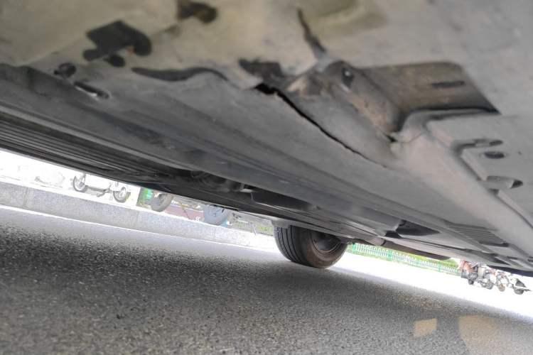 Used BMW X5 2013 xDrive35i Leading Model Chassis Front Left