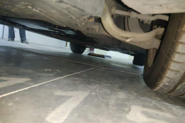 Used BMW X5 2013 xDrive35i Leading Model Chassis Front Left