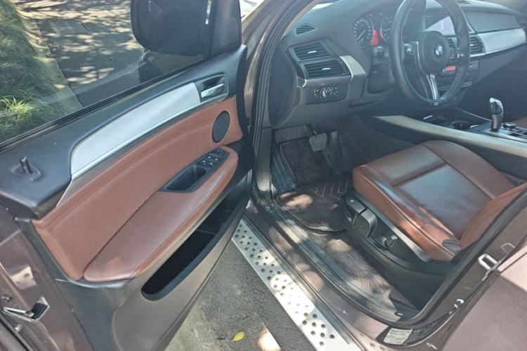 Used BMW X5  Driver Seat