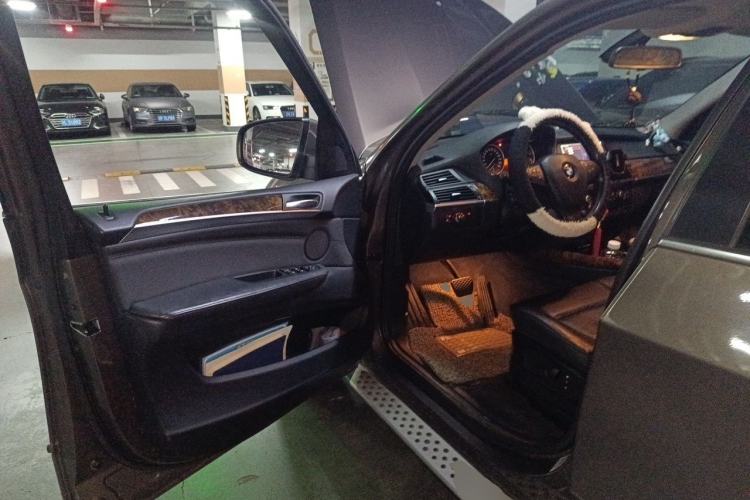 Used BMW X5 2013 xDrive35i Luxury Edition Driver Seat