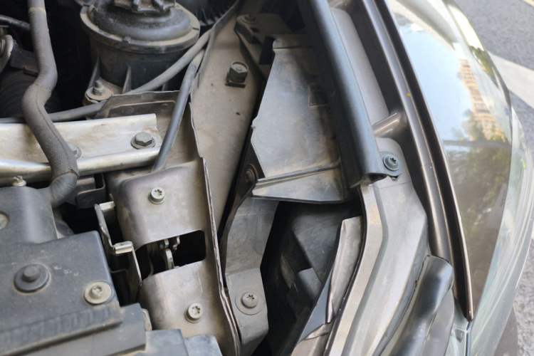 Used BMW X5 2013 xDrive35i Leading Model Engine Bay Left