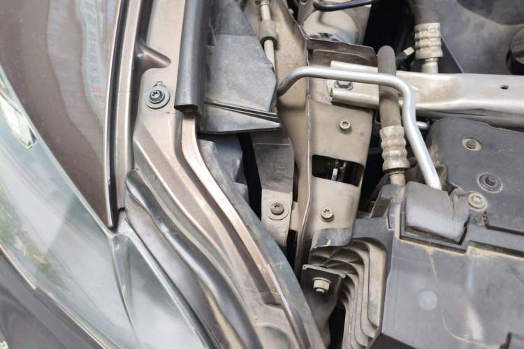 Used BMW X5 2013 xDrive35i Leading Model Engine Bay Right