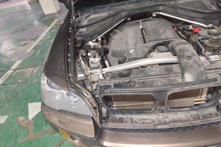 Used BMW X5 2013 xDrive35i Leading Model Engine Bay Right