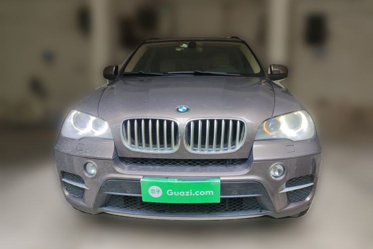 Used BMW X5 2013 xDrive35i Leading Model Front