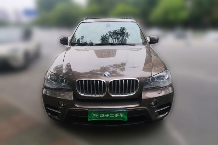 Used BMW X5 2013 xDrive35i Leading Model Front