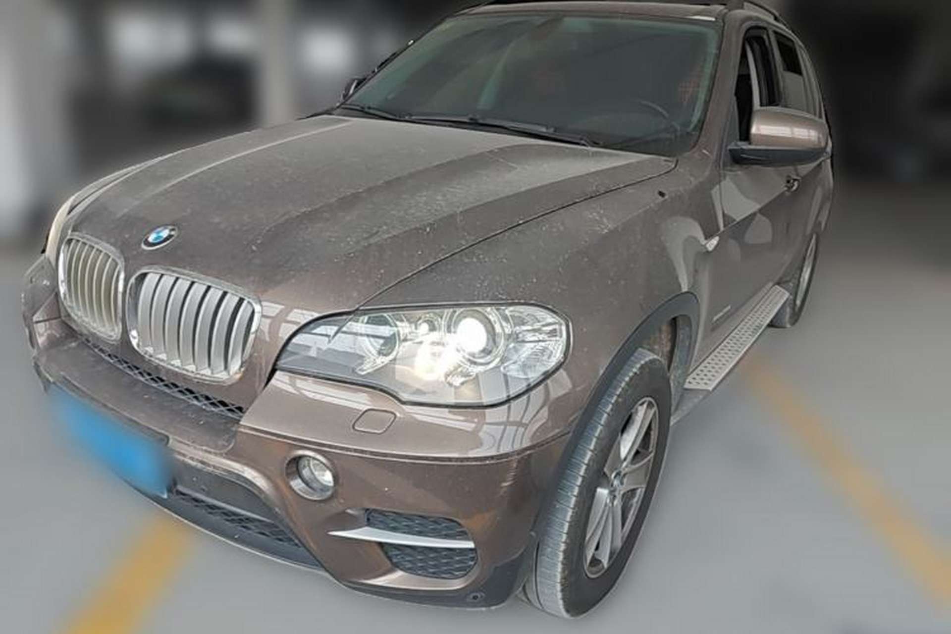 Used BMW X5 2013 xDrive35i Leading Model Front Left 45 Deg