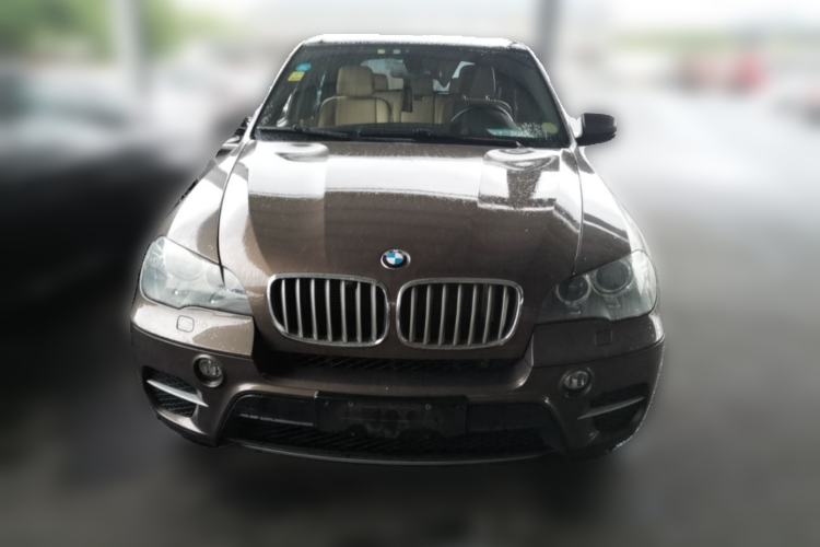 Used BMW X5 2013 xDrive35i Leading Model Front