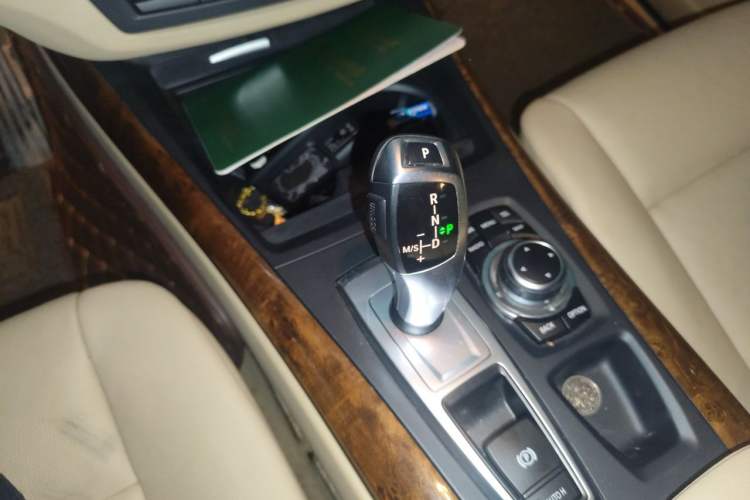 Used BMW X5 2013 xDrive35i Leading Model Gear Lever
