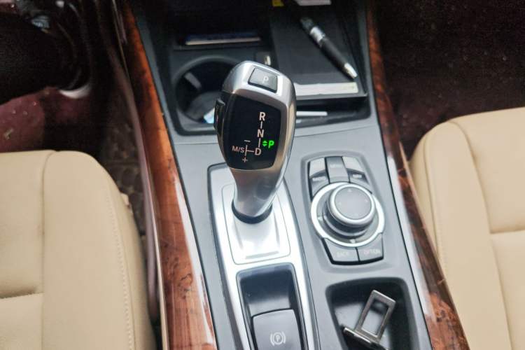 Used BMW X5 2013 xDrive35i U.S. specification Gear Lever