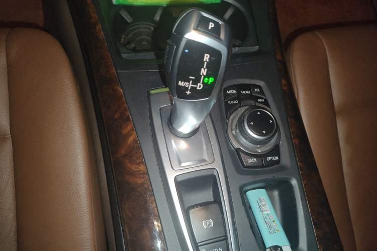 Used BMW X5 2013 xDrive35i U.S. specification Gear Lever