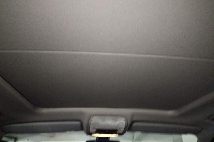 Used BMW X5 2013 xDrive35i Leading Model Headliner