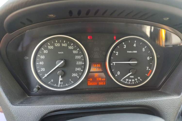 Used BMW X5  Instrument Cluster