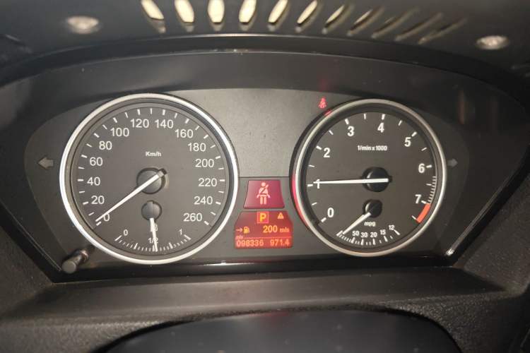 Used BMW X5  Instrument Cluster
