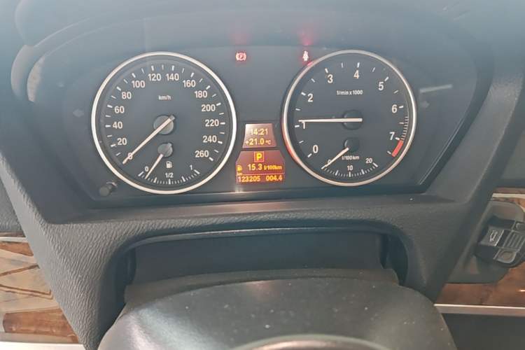 Used BMW X5 2013 xDrive35i Leading Model Instrument Cluster