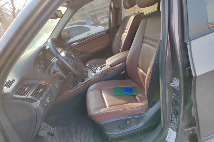 Used BMW X5 2013 xDrive35i Leading Model Left Front Seat