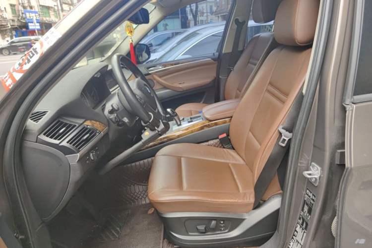 Used BMW X5 2013 xDrive35i Luxury Model Left Front Seat