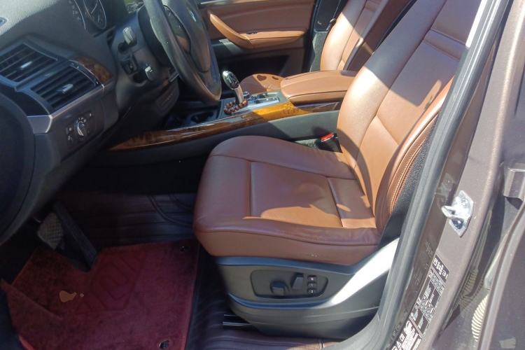 Used BMW X5 2013 xDrive35i Leading Model Left Front Seat