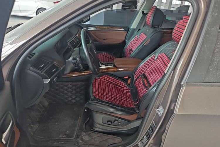 Used BMW X5 2013 xDrive35i Leading Model Left Front Seat