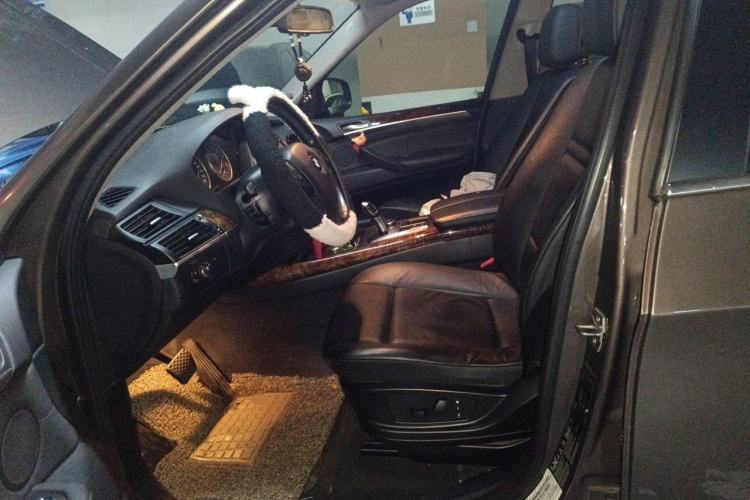Used BMW X5 2013 xDrive35i Luxury Edition Left Front Seat