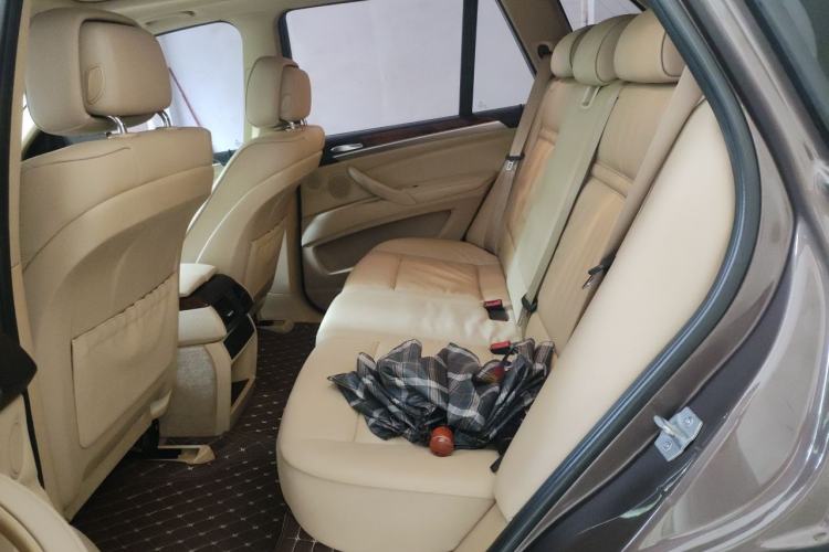 Used BMW X5 2013 xDrive35i Leading Model Left Rear Seat