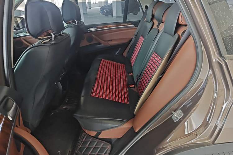 Used BMW X5 2013 xDrive35i Leading Model Left Rear Seat
