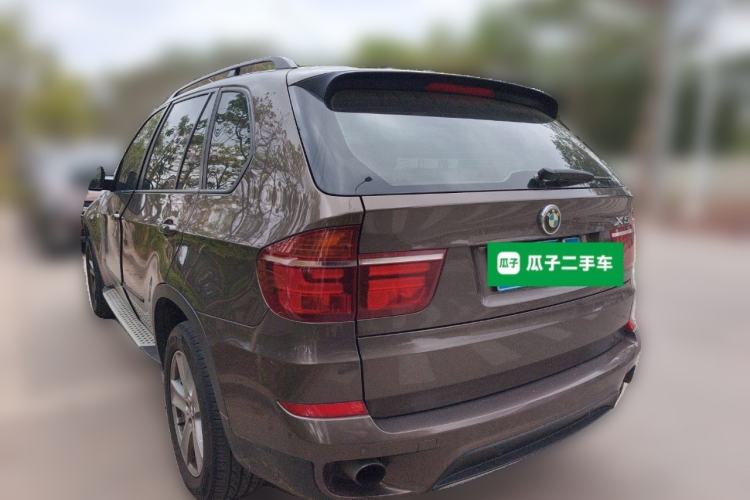 Used BMW X5 2013 xDrive35i Leading Model Rear Left 45 Deg