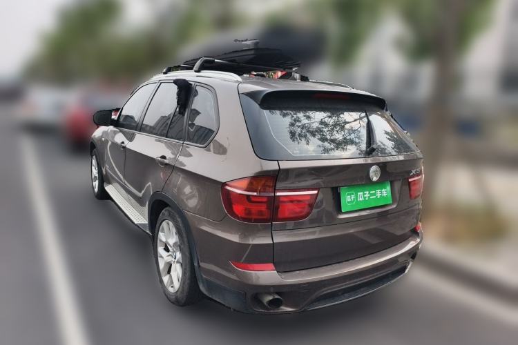 Used BMW X5 2013 xDrive35i Luxury Model Rear Left 45 Deg