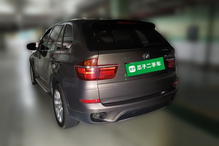 Used BMW X5 2013 xDrive35i Luxury Edition Rear Left 45 Deg