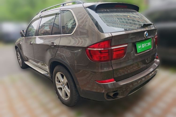 Used BMW X5 2013 xDrive35i U.S. specification Rear Left 45 Deg
