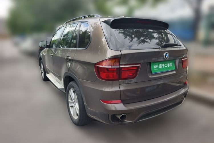 Used BMW X5 2013 xDrive35i Leading Model Rear Left 45 Deg