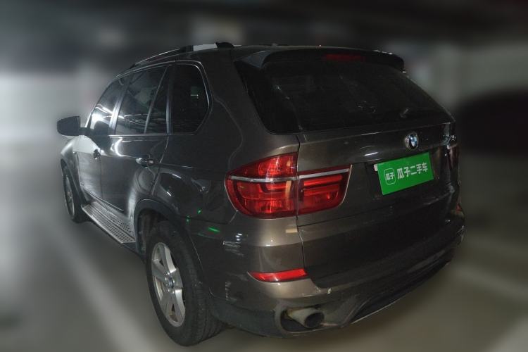 Used BMW X5 2013 xDrive35i U.S. specification Rear Left 45 Deg