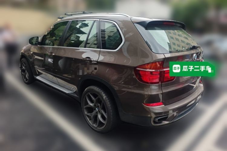 Used BMW X5 2013 xDrive35i Luxury Model Rear Left 45 Deg