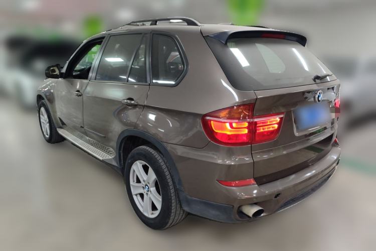 Used BMW X5 2013 xDrive35i Leading Model Rear Left 45 Deg