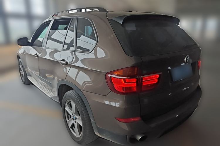 Used BMW X5 2013 xDrive35i Leading Model Rear Left 45 Deg