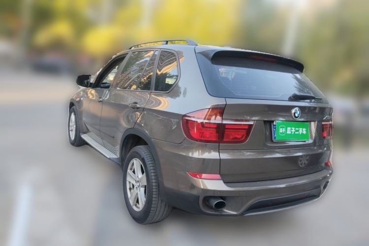 Used BMW X5 2013 xDrive35i U.S. specification Rear Left 45 Deg