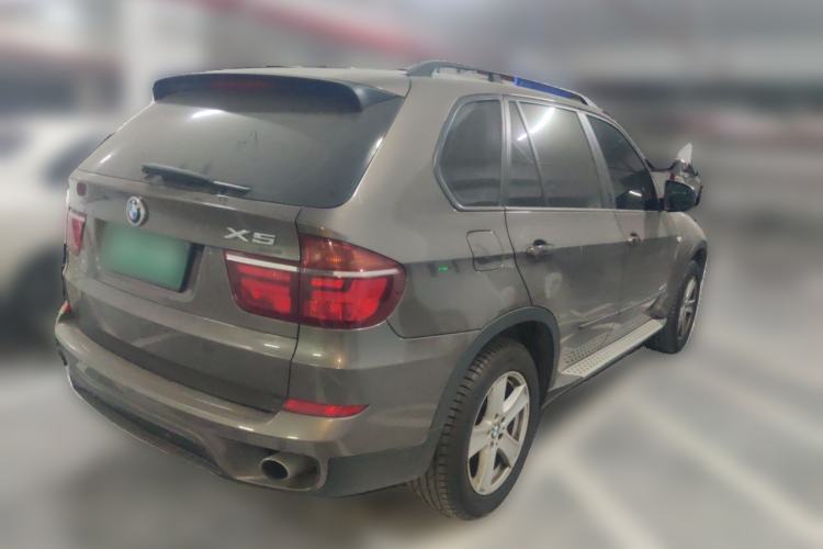 Used BMW X5 2013 xDrive35i Leading Model Rear Right 45 Deg